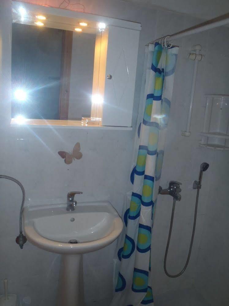Sea Shell Apartments Pirgos Psilonerou Exterior photo